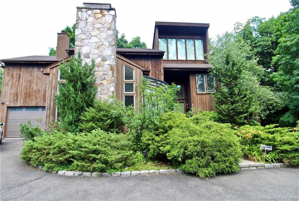 Primary Photo - 37 Palmer Hill Rd