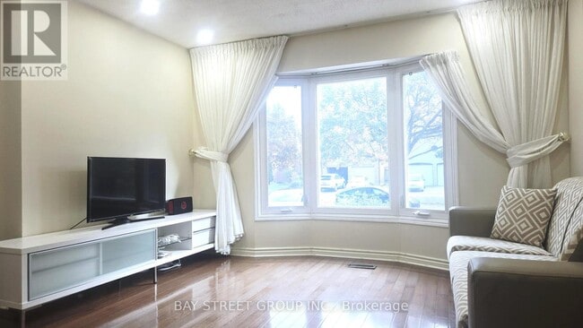 Photo du bâtiment - 24 Beasley Dr