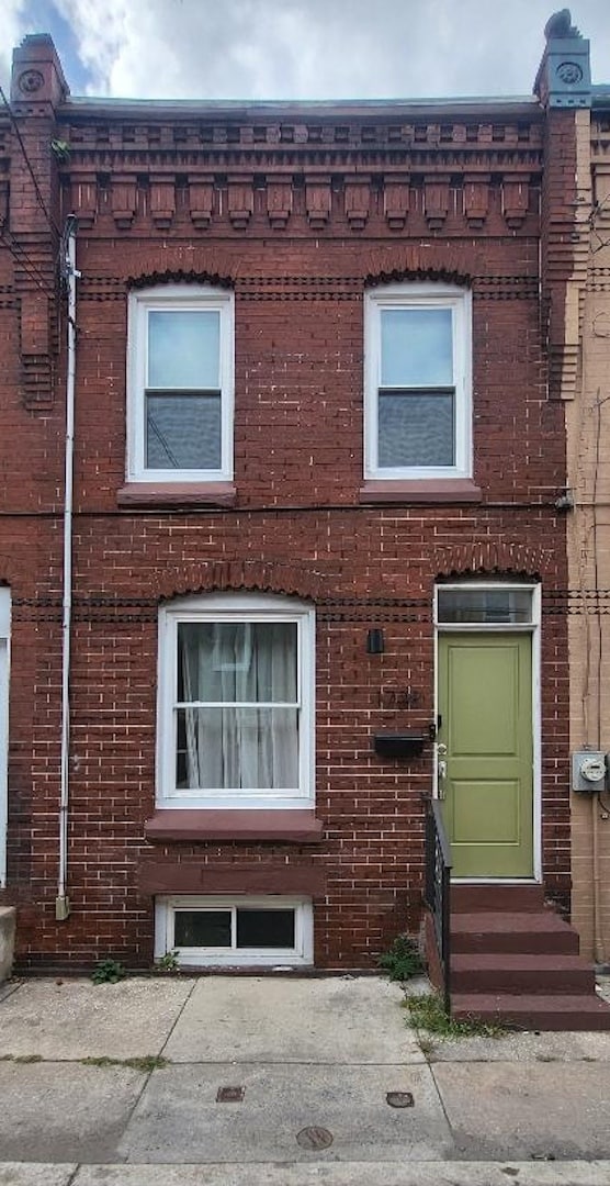Building Photo - 1728 N Stillman St