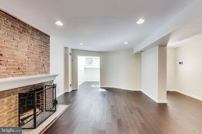Foto del edificio - 1625 S Street NW Unit 1