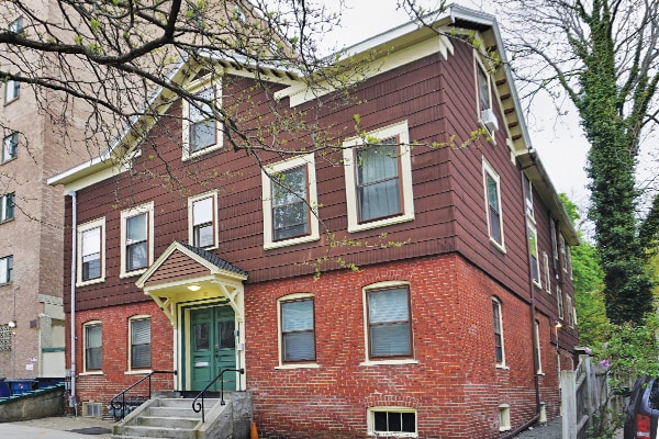 Foto del edificio - 9 Smith Ave