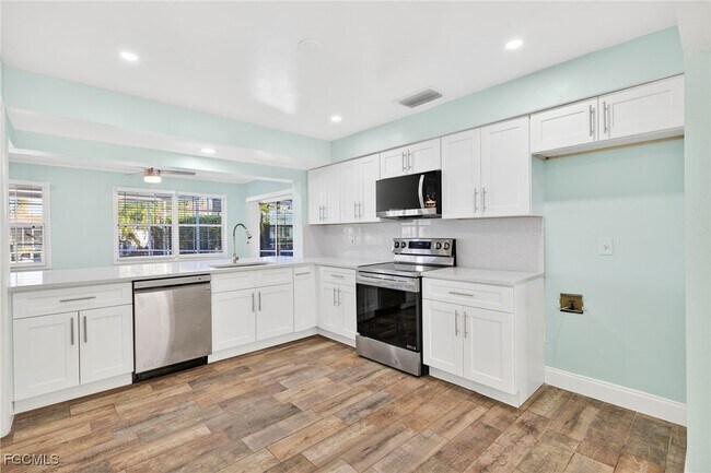 Foto del edificio - 4312 S Atlantic Cir