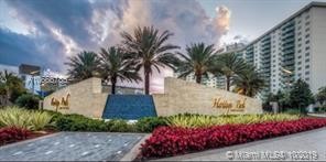 Foto principal - 19370 Collins Ave