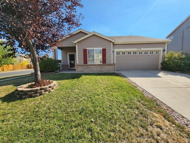 Foto del edificio - Stunning 3 Bed 3 Bath Home Near Peterson A...
