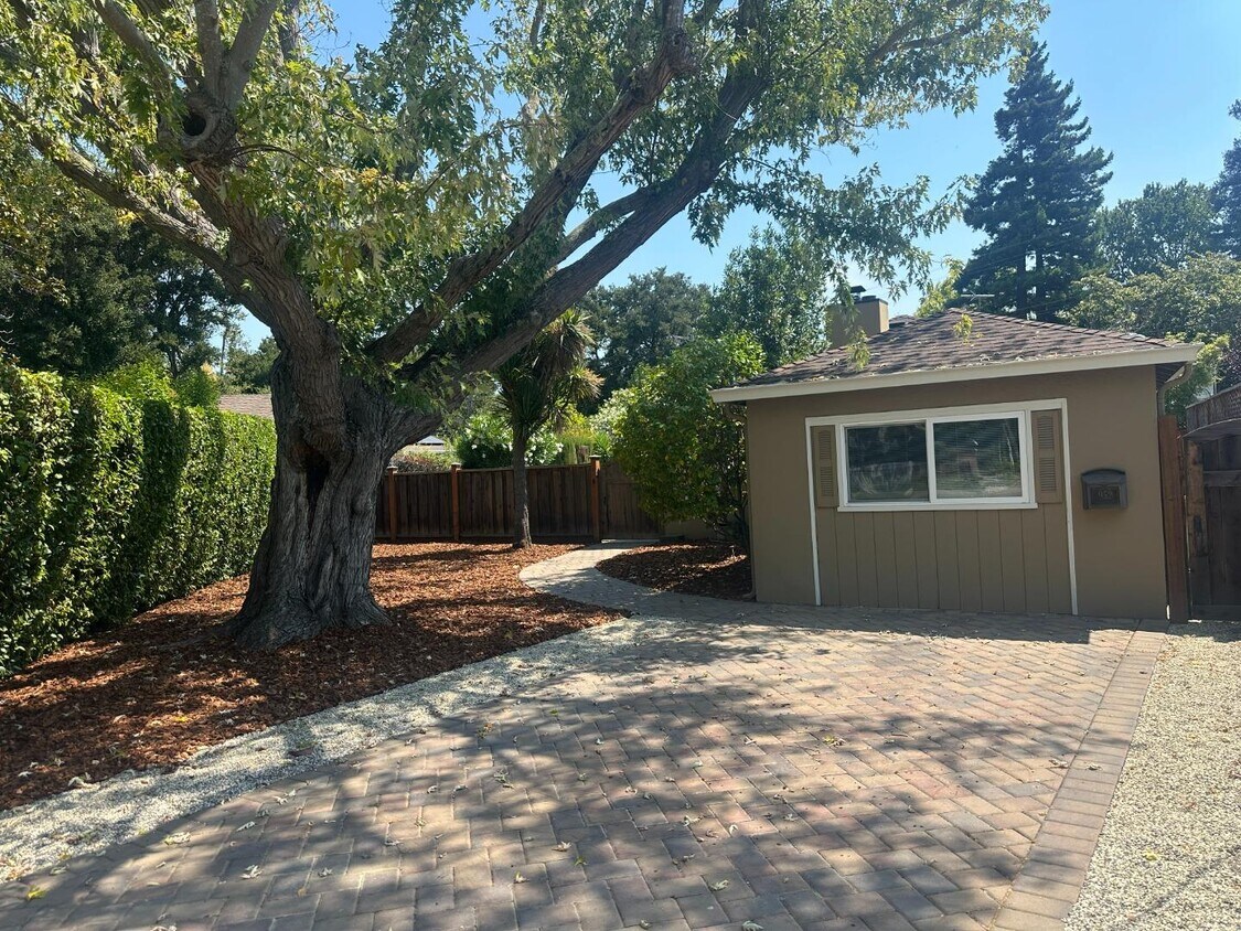 Foto principal - 952 Timothy Ln
