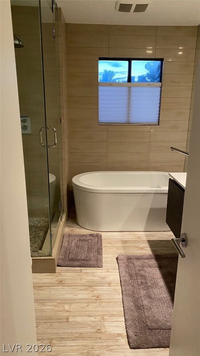 Building Photo - 3988 Delos Dr