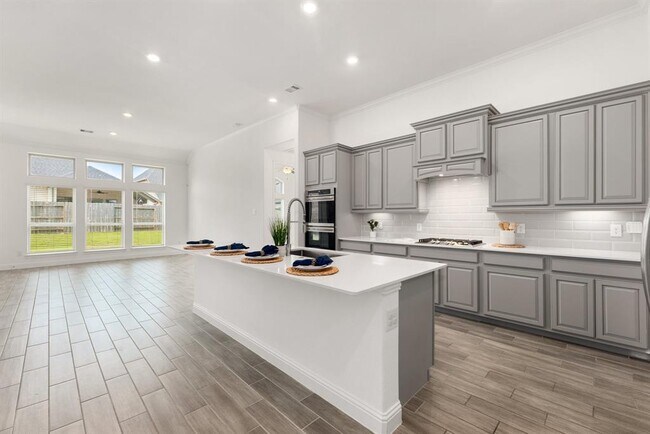 Foto del edificio - 6518 Fairway Gln Ln