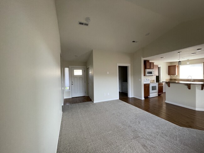 Foto del edificio - 608 Havenwood Dr