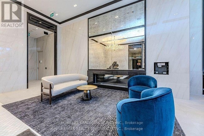 Building Photo - 8 Wellesley St W