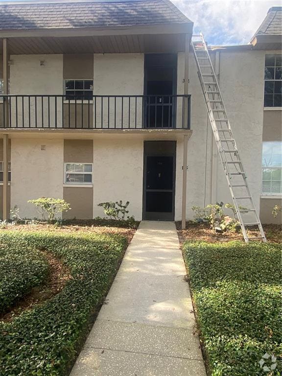 Building Photo - 809 Russell Ln