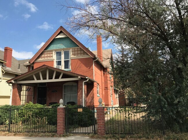 House Exterior - 62 Lincoln St