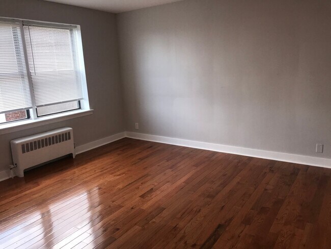 Foto del edificio - 1104 Palisade Ave