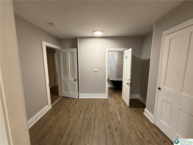 Foto del edificio - 116 S 6th St