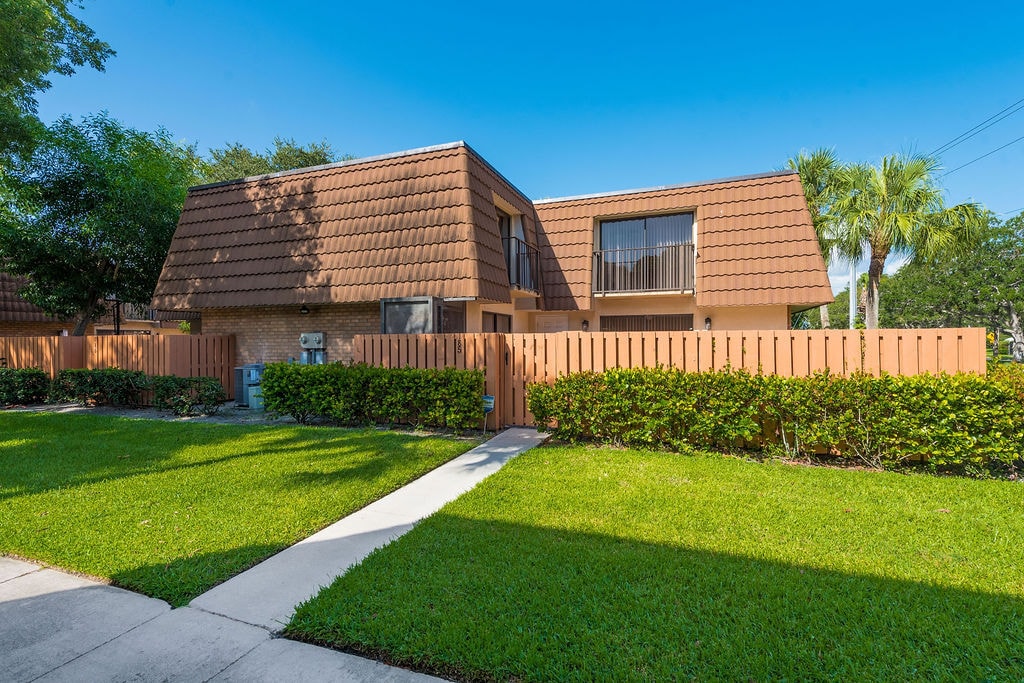 Photo - 185 Charter Way (West Palm Beach, FL)