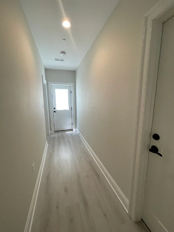 Foto del edificio - 5127 Bradley Blvd