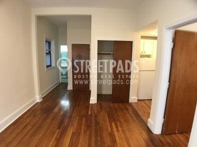 Building Photo - 1 bedroom in Boston MA 02134