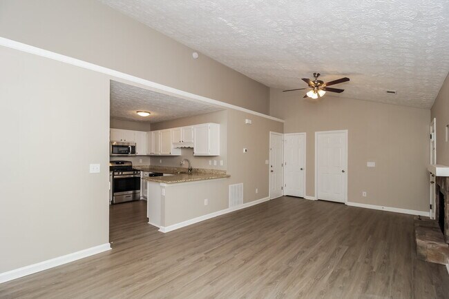 Foto del edificio - 2649 Laurel Ln NW