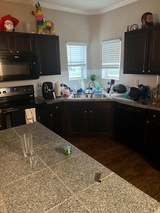 1046 Ten Mile Range Ln, Fort Collins, CO 80524 Townhome Rentals in