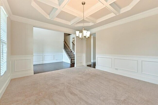 Building Photo - 5020 Roseman Trail