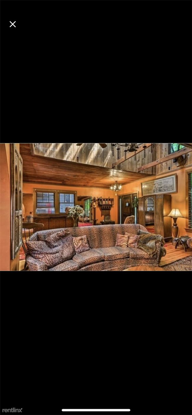 Building Photo - 2 br, 1 bath House - 3125 Southeast Van Wa...
