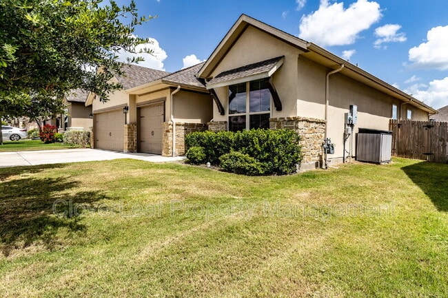 Building Photo - 3159 Daisy Meadow