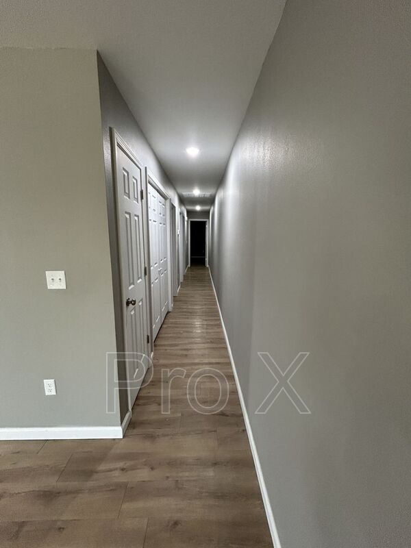 Foto del edificio - 718 Columbus St