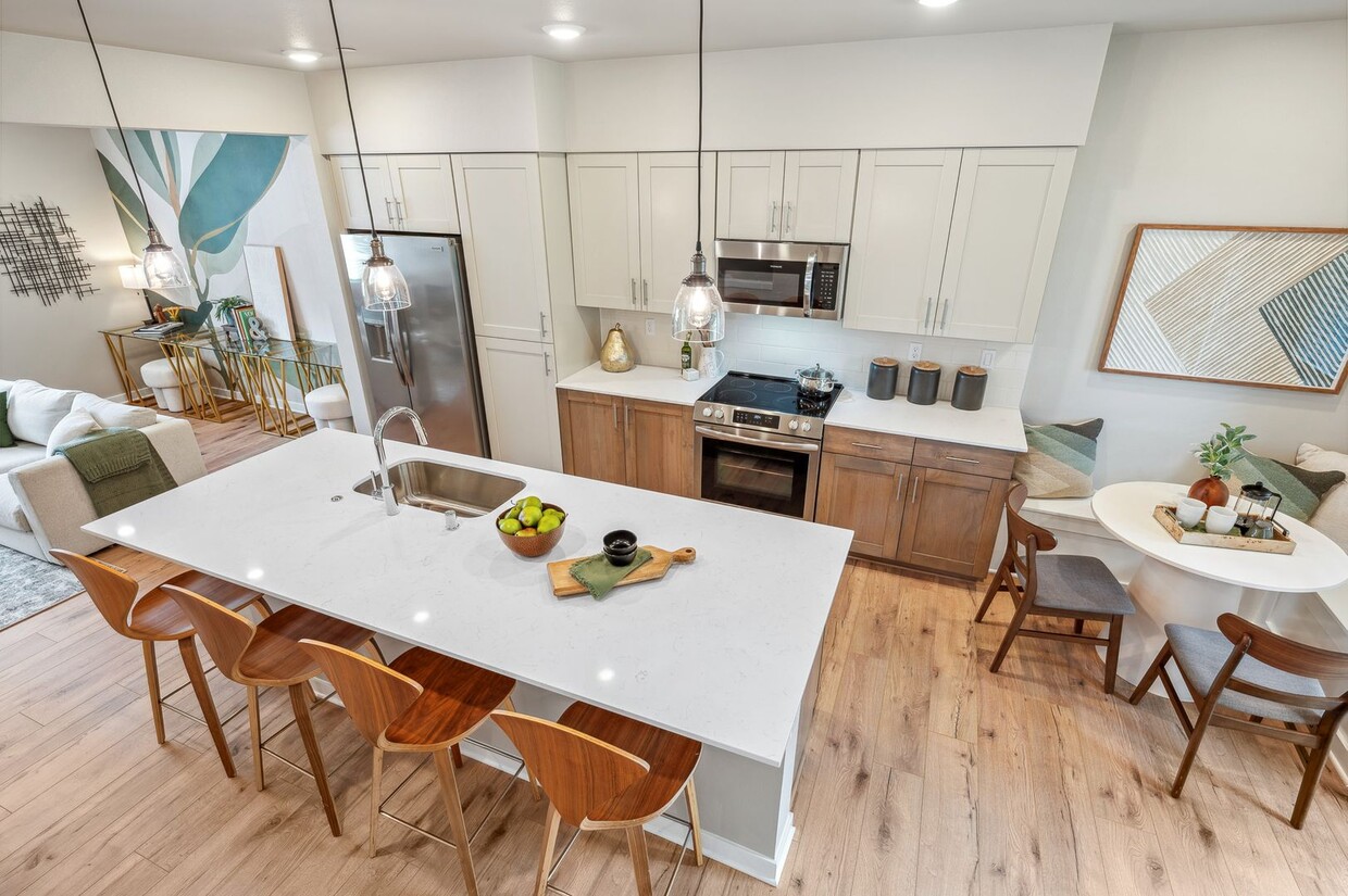 Primary Photo - 3 Bed | 3.5 Bathroom | 1626 Sq Ft | $3,400