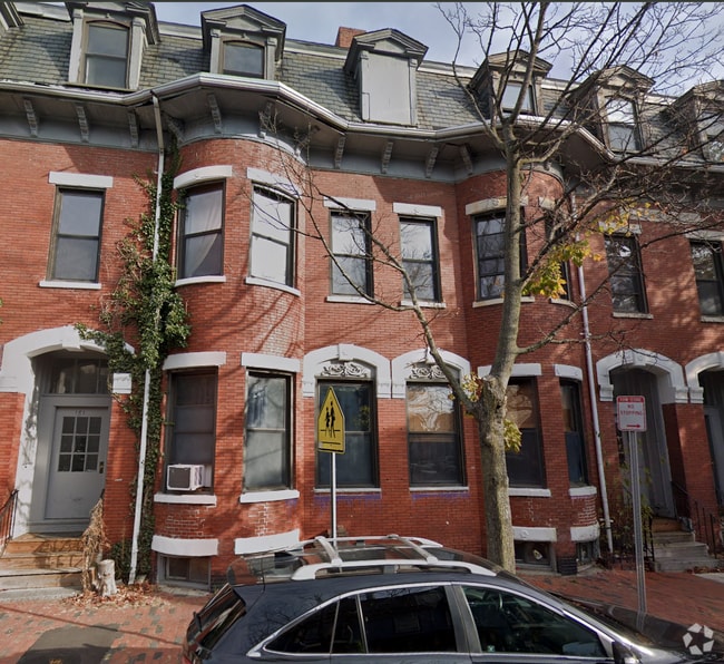 Building Photo - 183 Harvard St