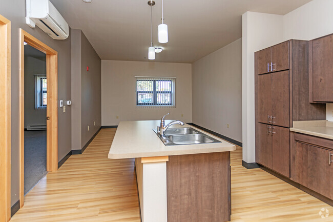 1BR, 1BA - Roosevelt School Apartments