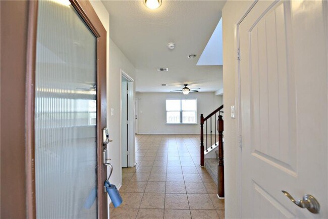 Foto del edificio - 205 Settlers Home Dr