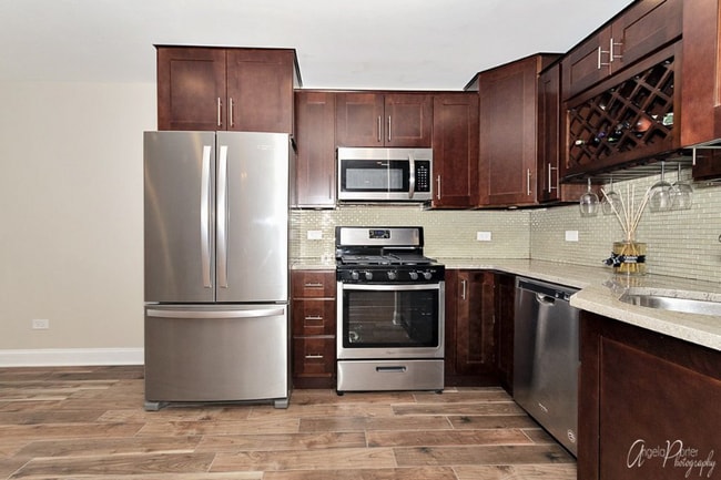 Building Photo - 1302 Fore Ct
