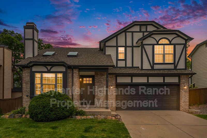 Foto principal - 8362 White Cloud St