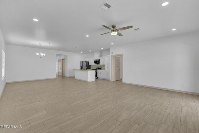 Building Photo - 13119 Cleethorpes St