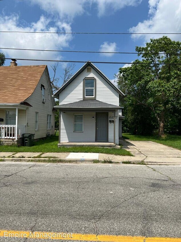 Primary Photo - 2 br, 1 bath House - 2227 Linden Ave