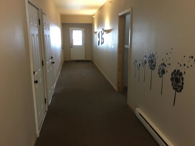 Foto del edificio - 2816 40th Ave SE