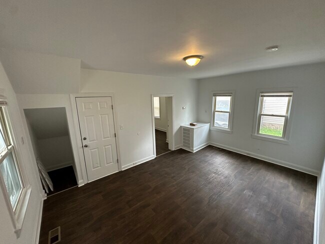 Building Photo - 2405 Lafayette Blvd