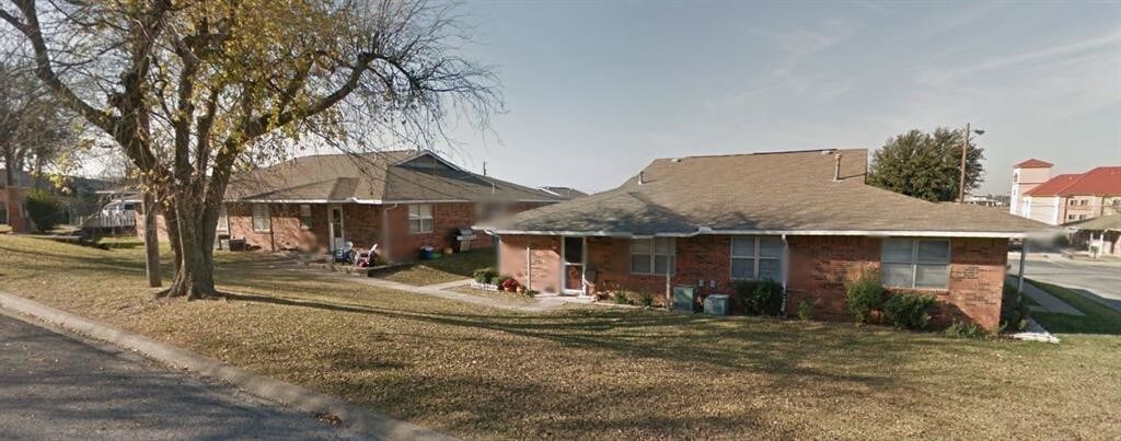 Primary Photo - 1500 S State St