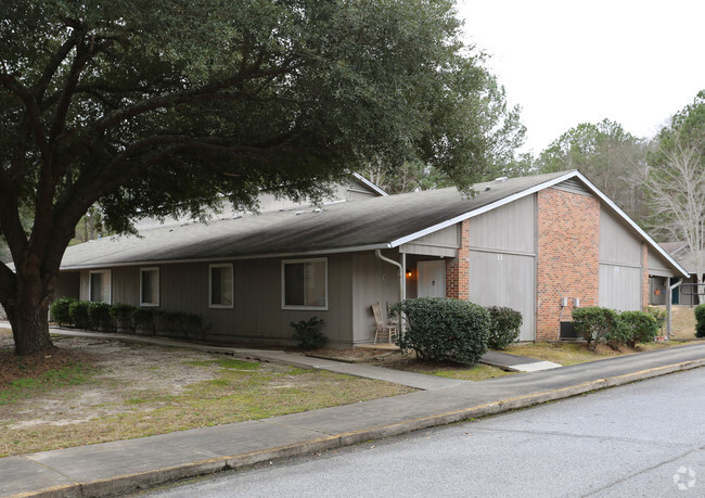 Building Photo - Stonewood Apartments