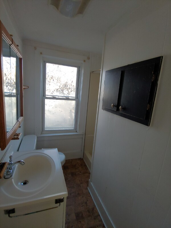 44 Granite St, Barre, VT 05641 House Rental in Barre, VT