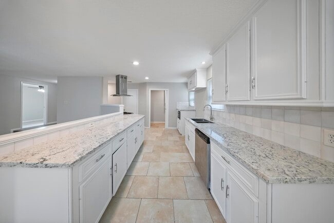 Foto del edificio - 22619 Pine Mist Ln