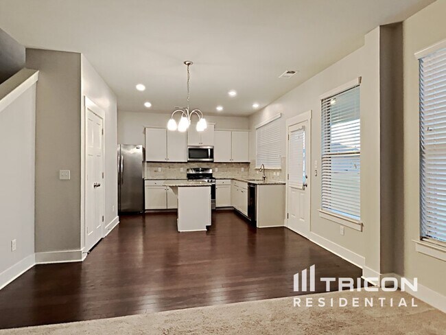 Building Photo - 4802 Kingdom Drive Murfreesboro TN