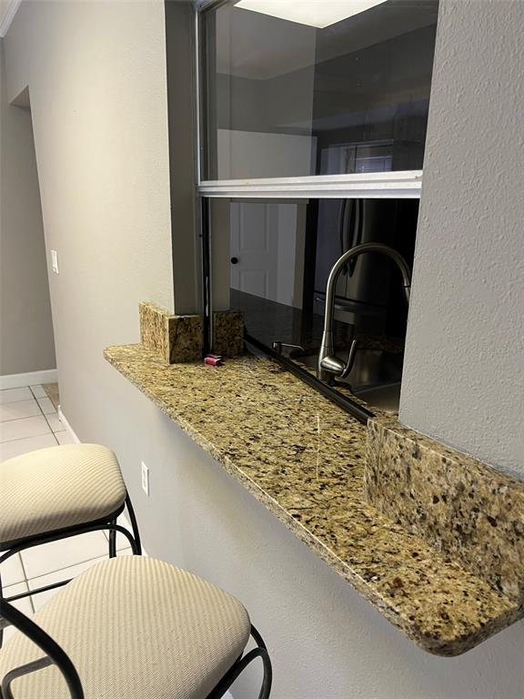 Foto del edificio - 20378 Emerald Ave