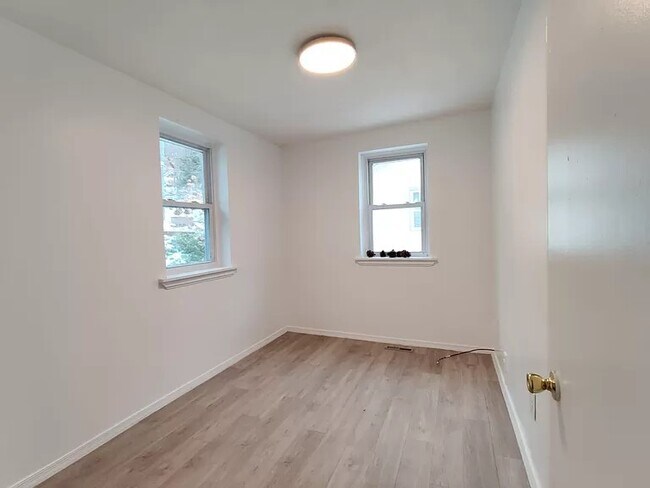 Foto del edificio - 36 Northview Ave