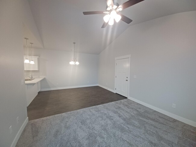 Building Photo - 3765 W 1500 N