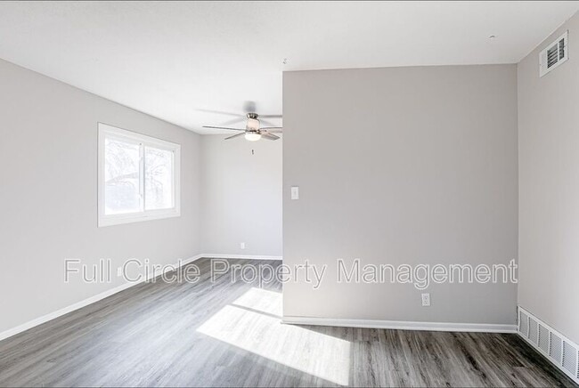 Foto del edificio - 349 S 26th St