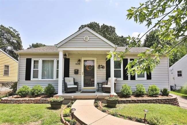Building Photo - 1020 S Rock Hill Rd