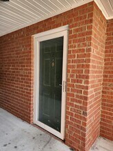 Building Photo - 523 3rd Loop Rd