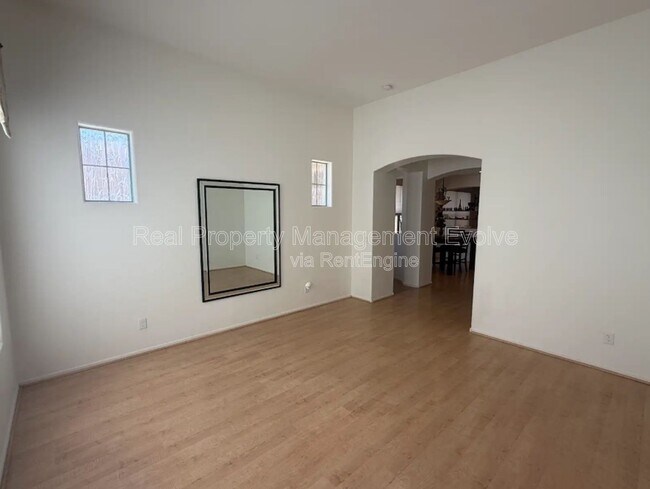 Building Photo - 3038 W Trapanotto Rd