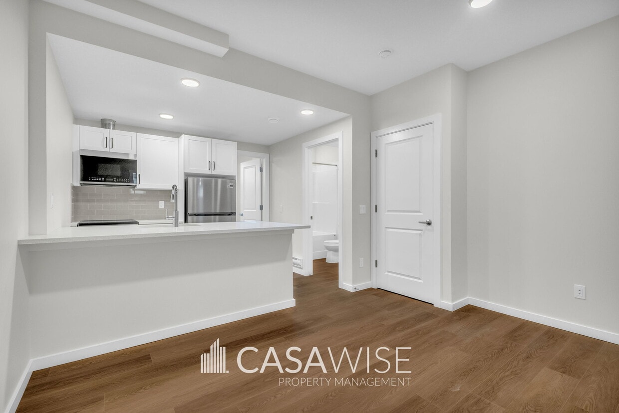 Primary Photo - 20935-20925 25 Ave NW