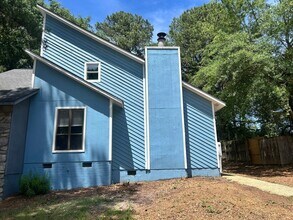 Building Photo - 6466 Kelmscot Ct